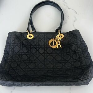 Christian Dior - Lady Dior 90s Hand Bag Black Quilted Gold Hardware